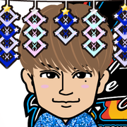 ��[��